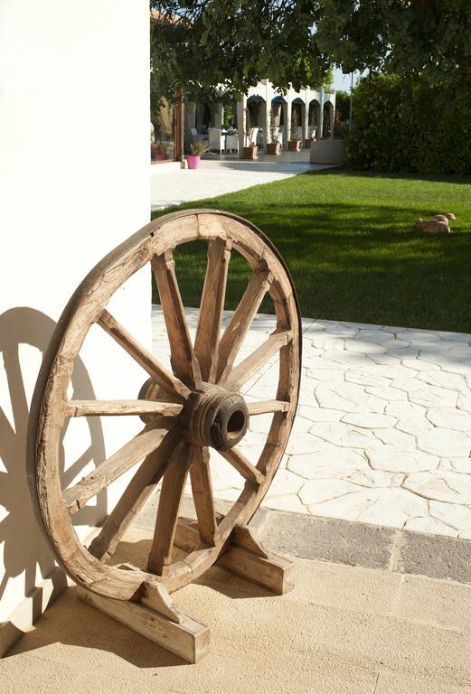 Charme Hotel Villa Principe Fitalia Fanusa Exteriör bild