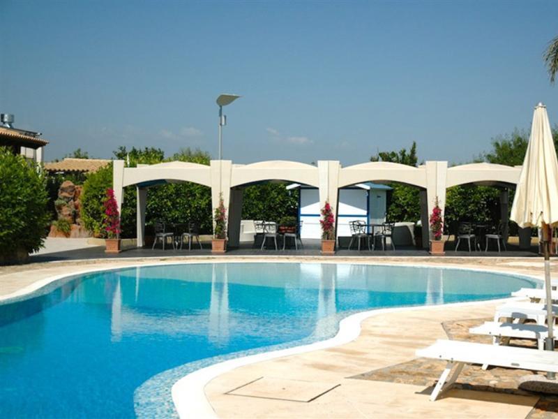 Charme Hotel Villa Principe Fitalia Fanusa Exteriör bild